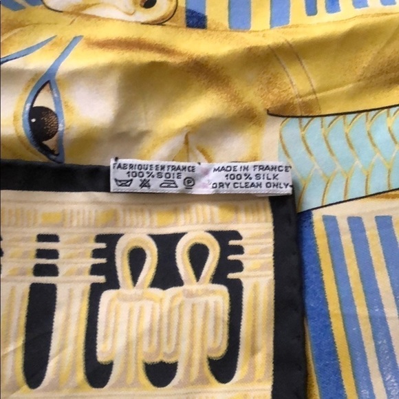 RARE Tutankhamun Hermes silk scarf - Picture 3 of 5